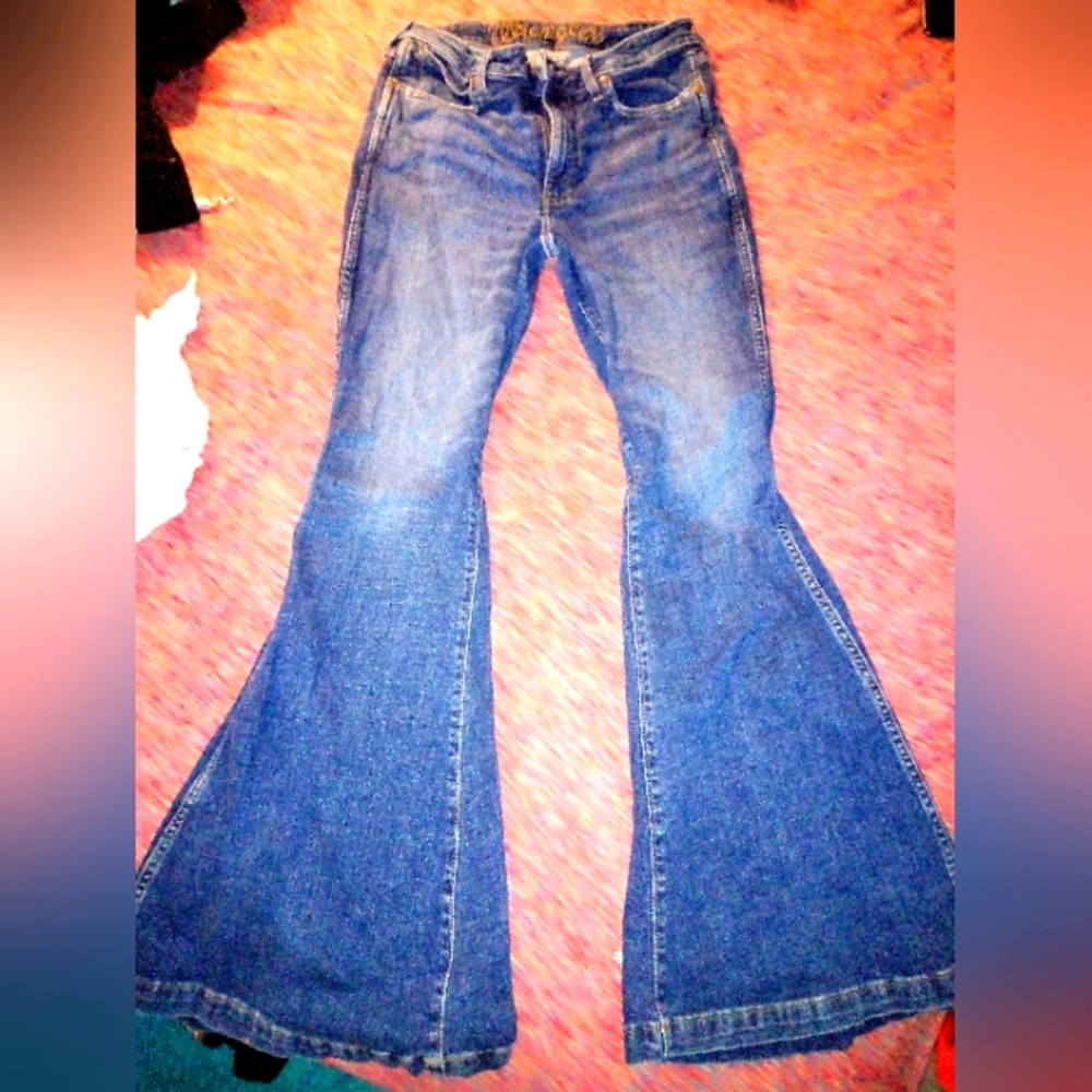 Wrangler Extra Flare